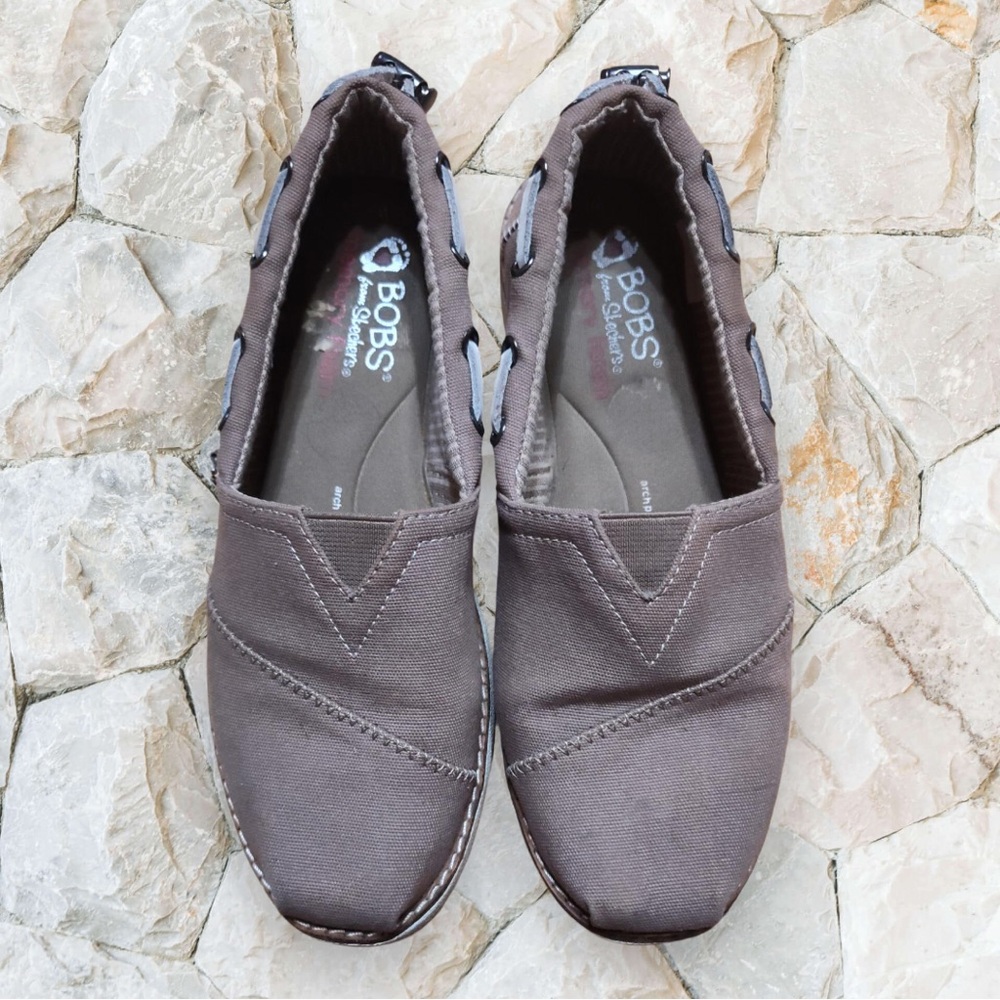 BOBS chill luxe size 7